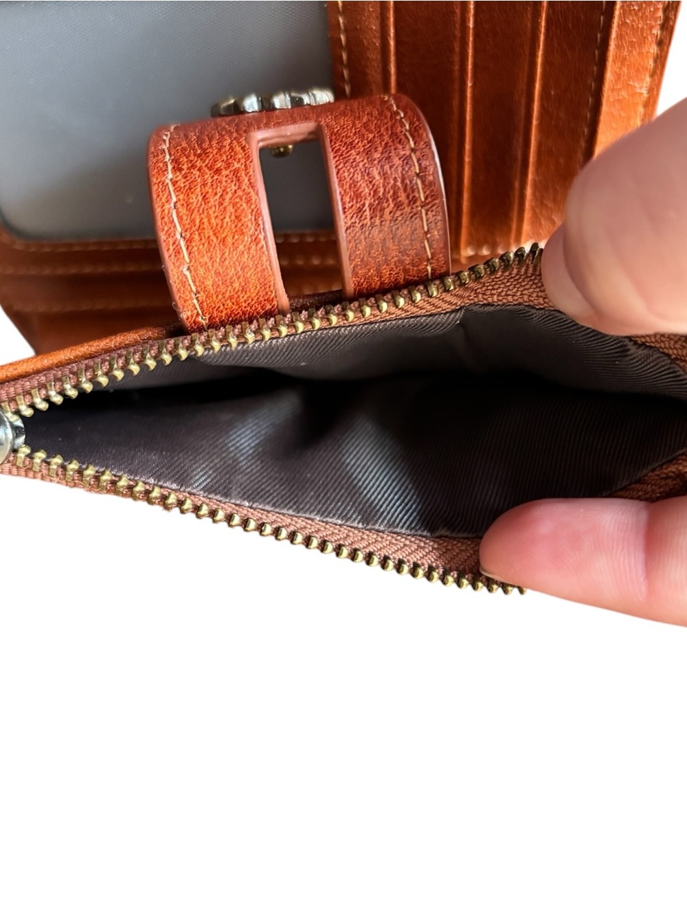 Brown Leather Wallet with Snap Flower Accent, oversized card storage - Picture 6 of 9